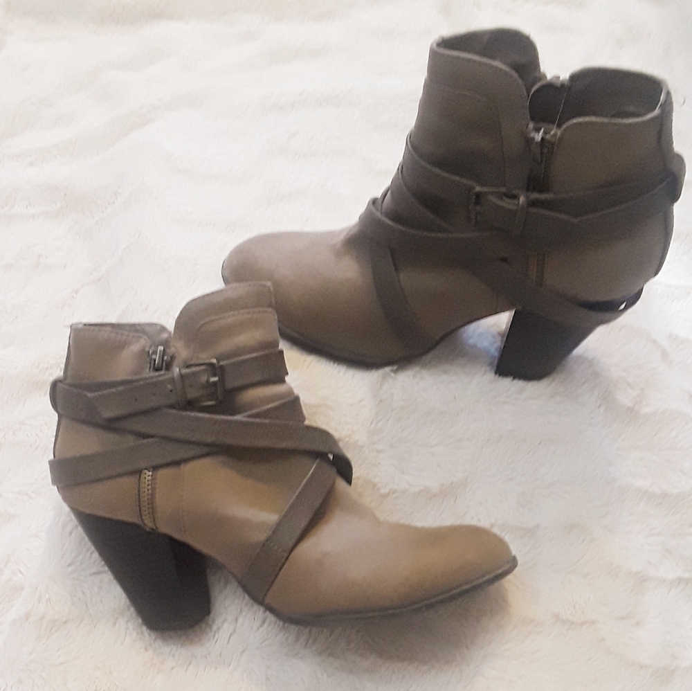 Womens ankle boots